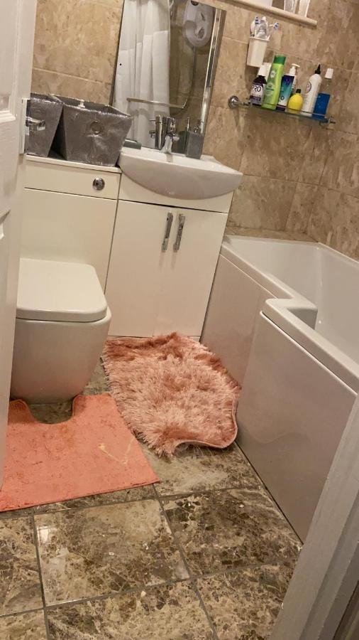 King Room In Уорингтън Екстериор снимка